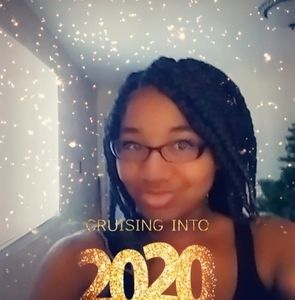 Meet your Posher, Sylmaria